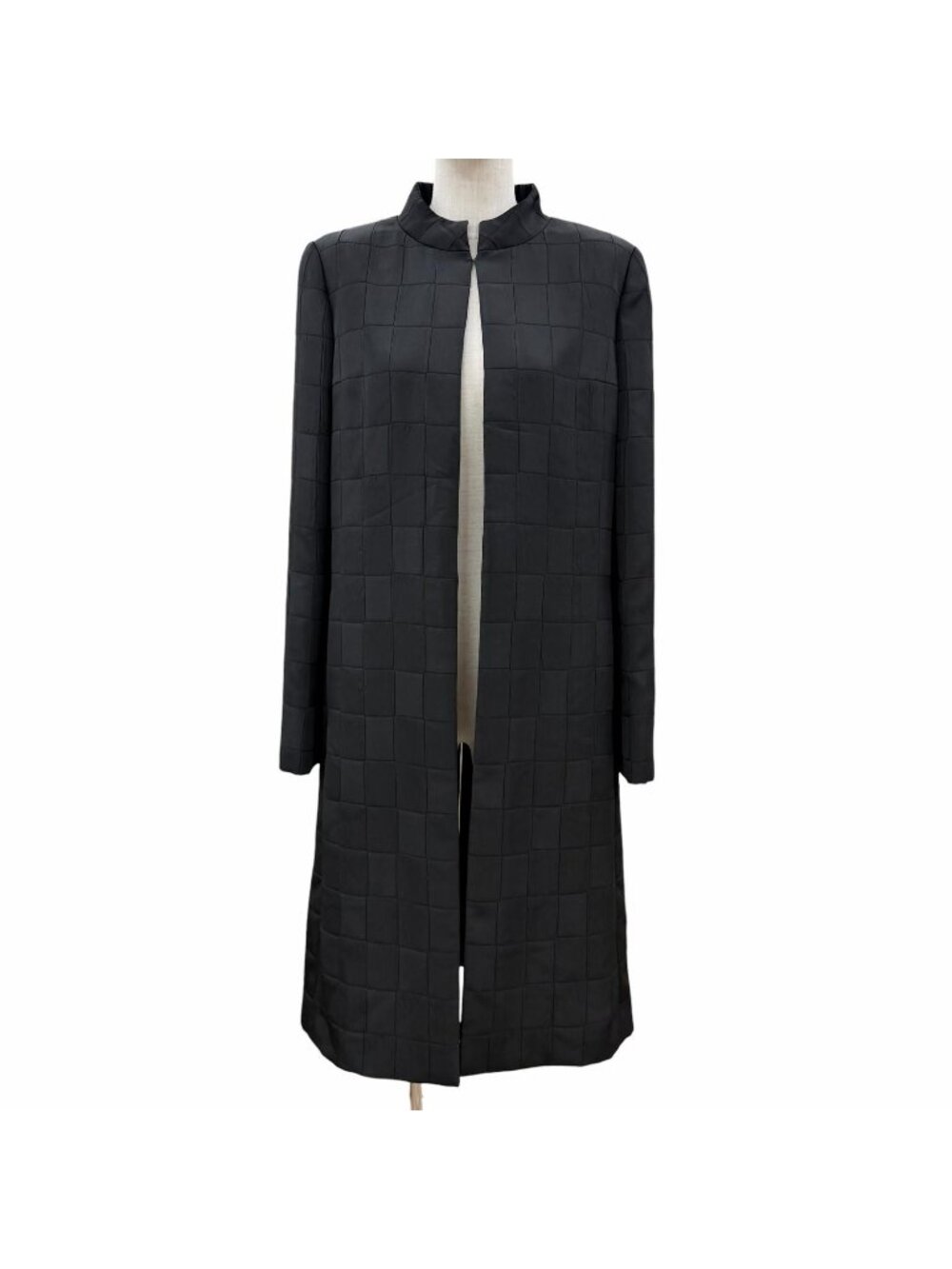 Chanel Vintage Lining Silk 100% Sleeves with CC Logo Stand Color Long Coat